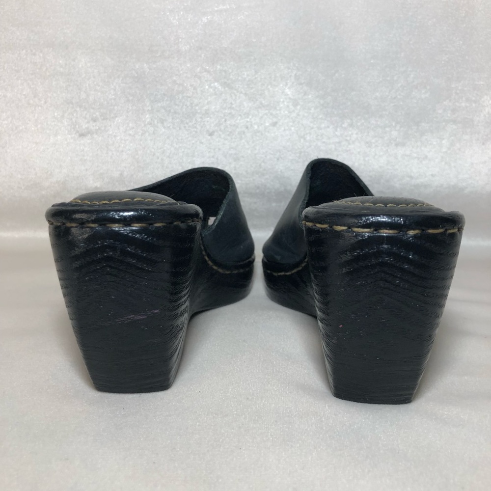 Women’s Born Mijo Black Wedge Thong Sandals Size 6 or 36 1/2 - Picture 6 of 6